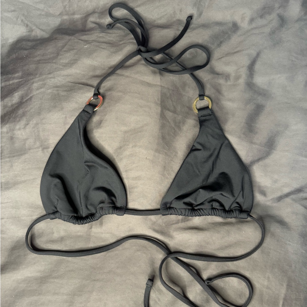 Victoria’s Secret Black Triangle Bikini Top in Size Extra Small